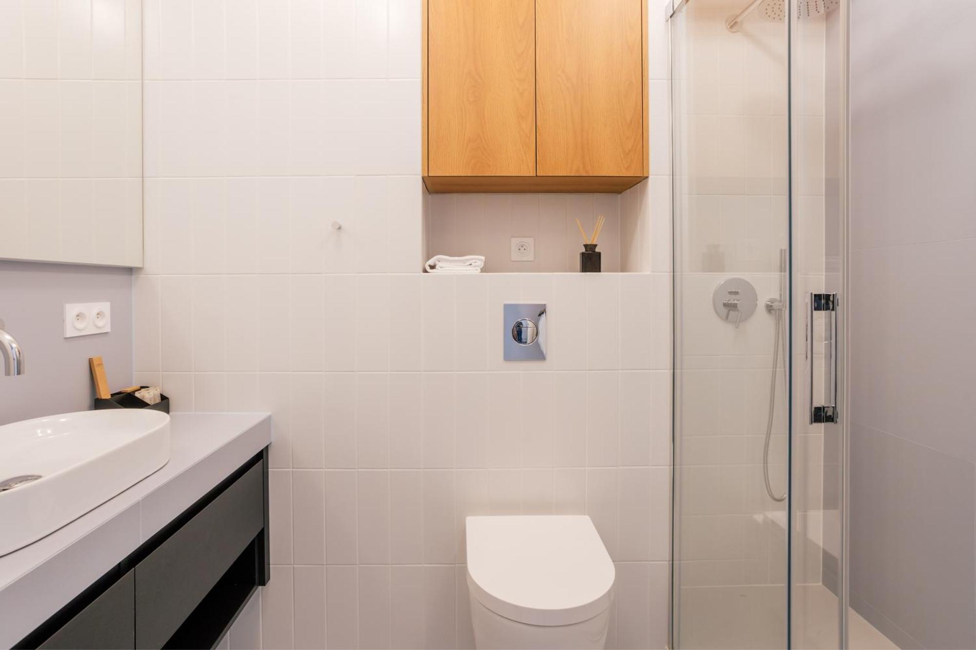 Studio Apartment
